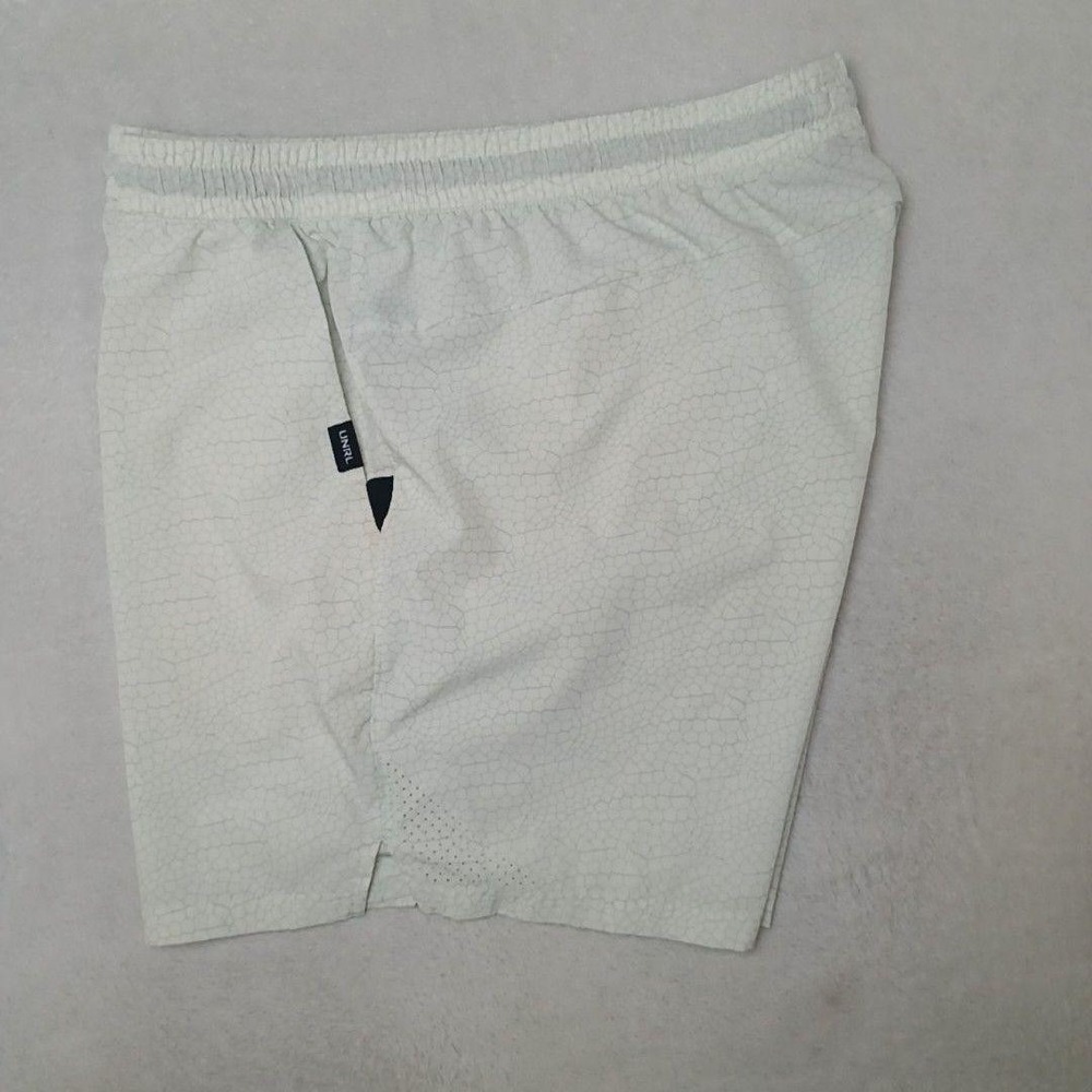 UNRL Shorts Mens 2XL White 7" Microfiber Stretch Drawstring Pockets Athletic